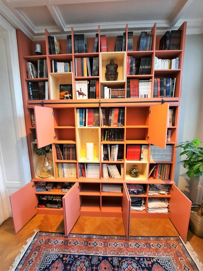 Bibliothèque sur mesure avec échelle coulissante