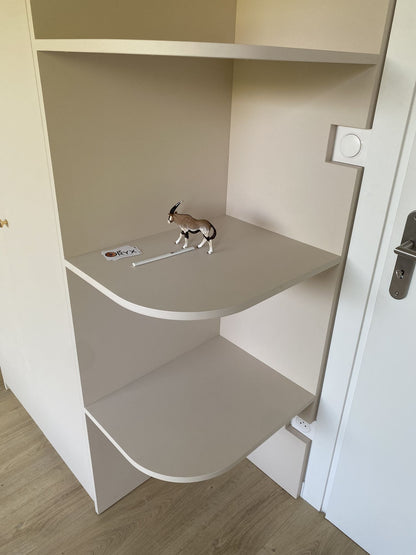 Dressing toute hauteur avec bureau intégré et étagère d'angle