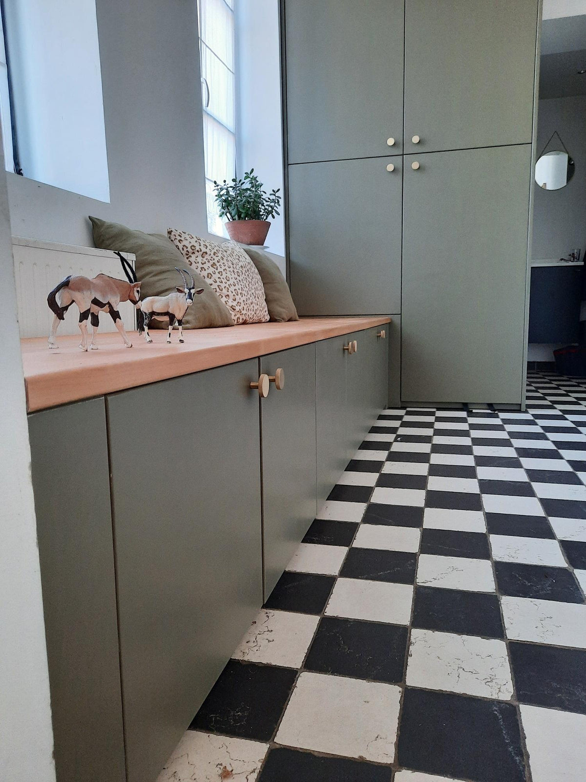 Vestiaire d'entrée sur mesure avec banquette
